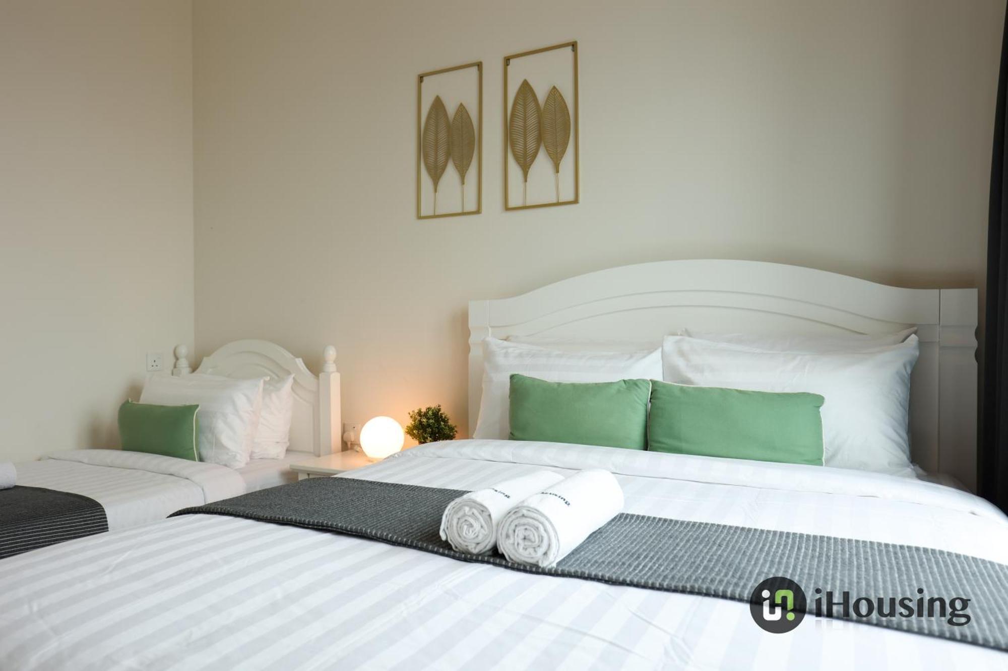 Ong Kim Wee Residence Melaka By I Housing מראה חיצוני תמונה